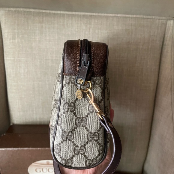 Authentic Gucci vintage web sherry line crossbody bag 98.69.014.3553 (F101) - Picture 5 of 15